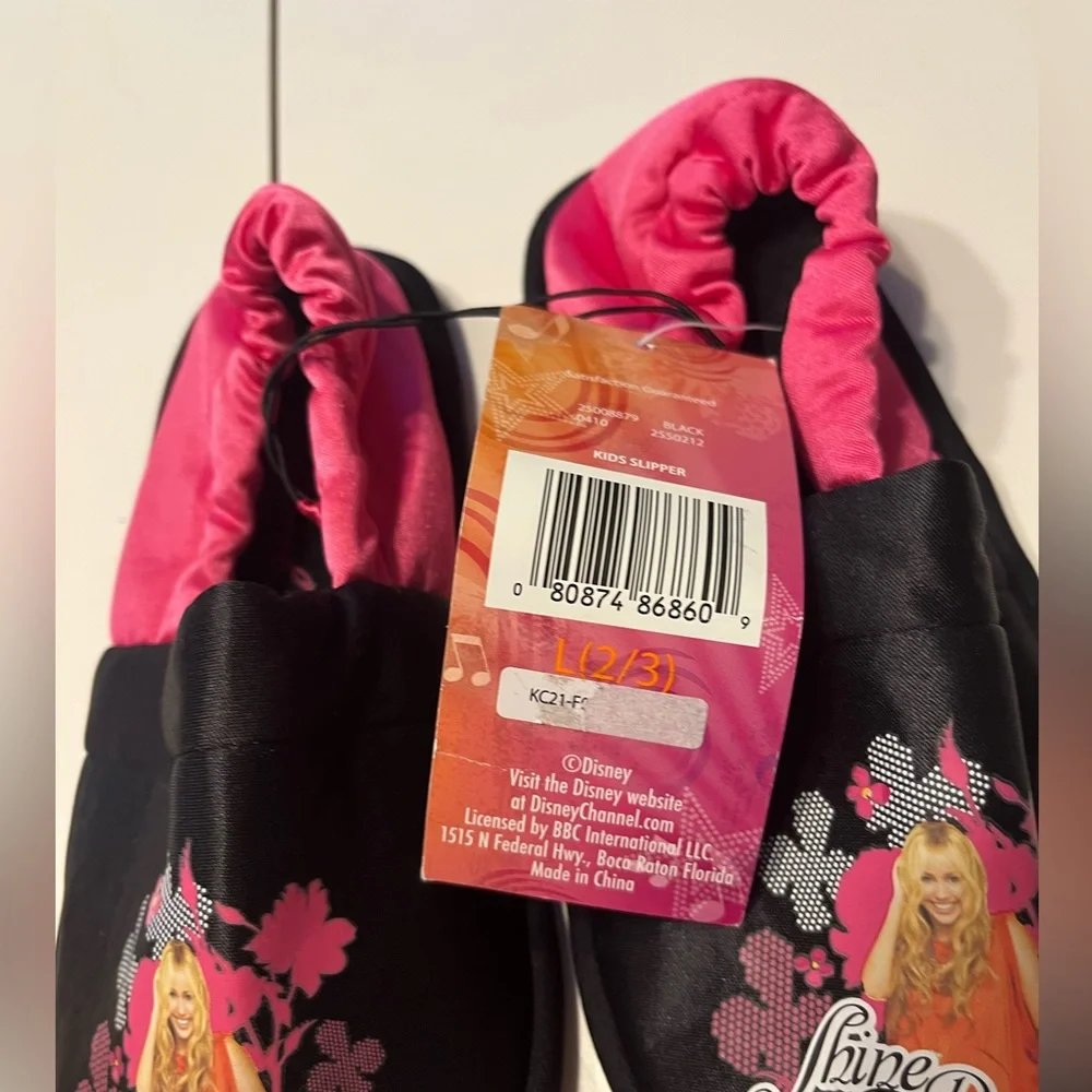 Hannah Montana Forever NWT girls 2-3 slippers